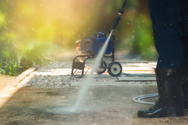 Best Sidewalk and Walkway Cleaning  in Lakeland Highlands, FL
